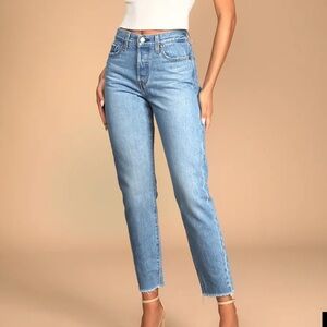 Levi’s Wedgie Jean